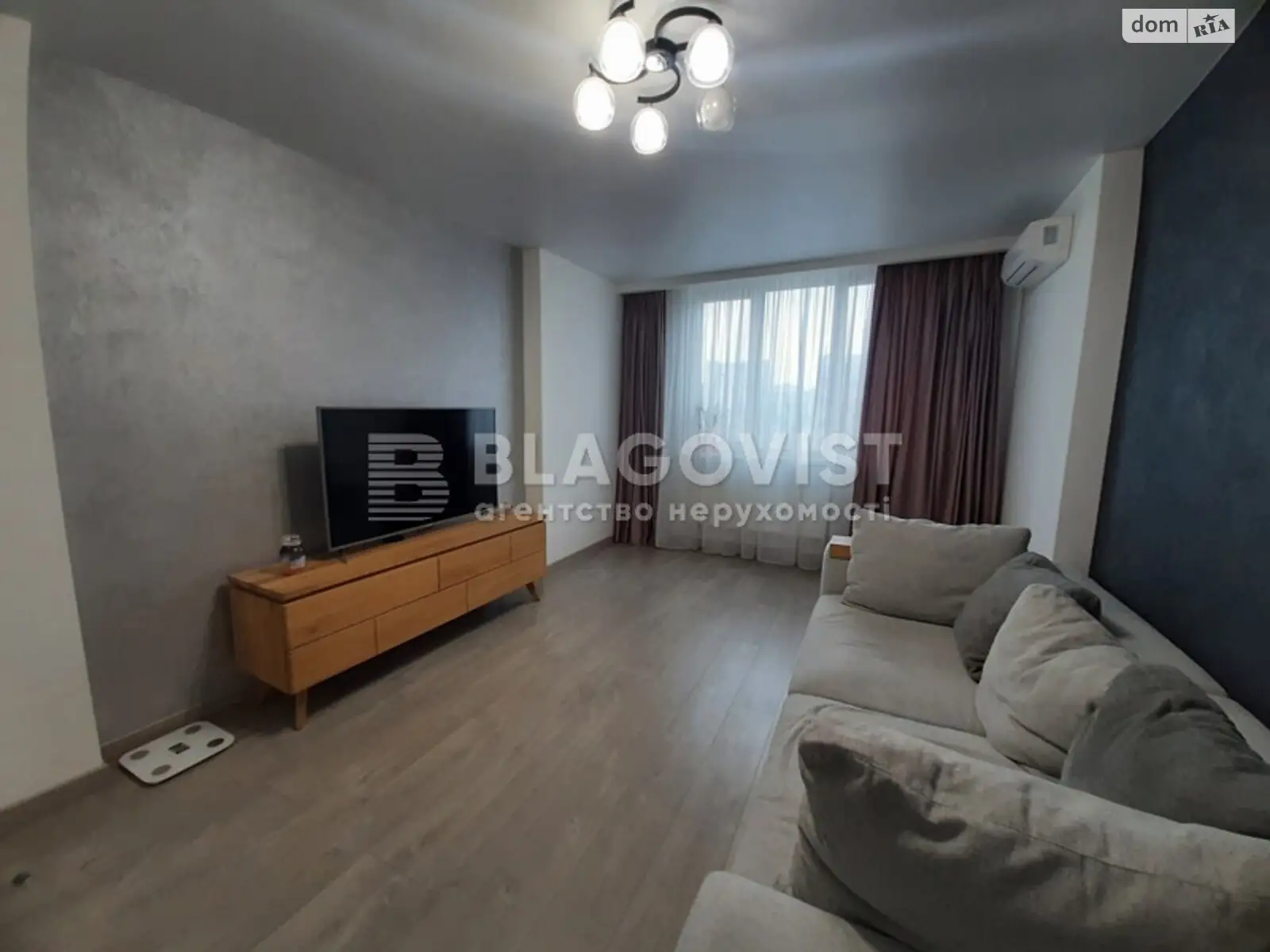 Продается 2-комнатная квартира 79 кв. м в Киеве, цена: 146000 $