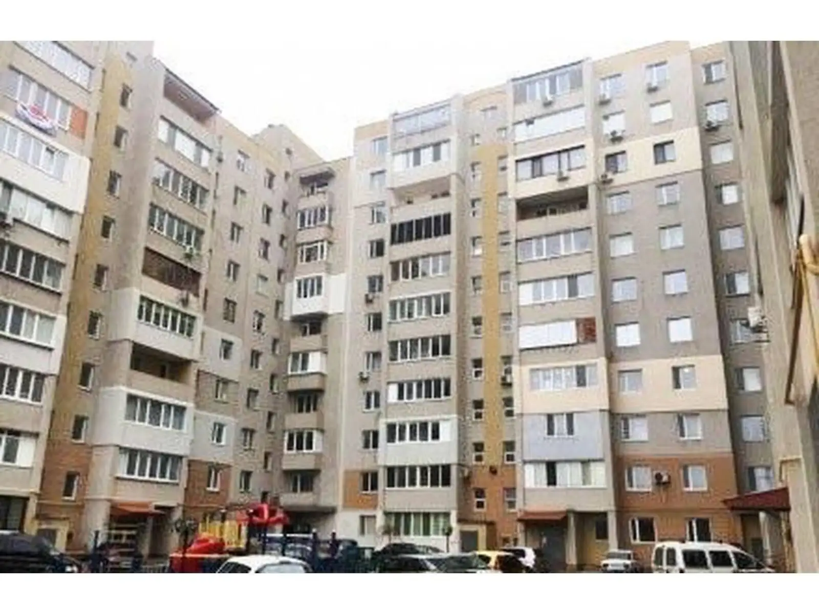 Продается 2-комнатная квартира 72 кв. м в Одессе, ул. Центральная (Червоный хутор), 7