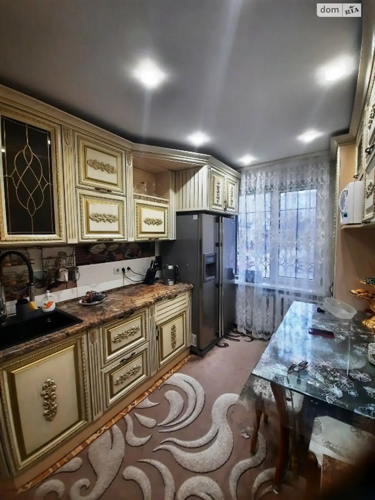 Продается 3-комнатная квартира 65 кв. м в Черкассах, ул. Сумгаитская, 30 - фото 1