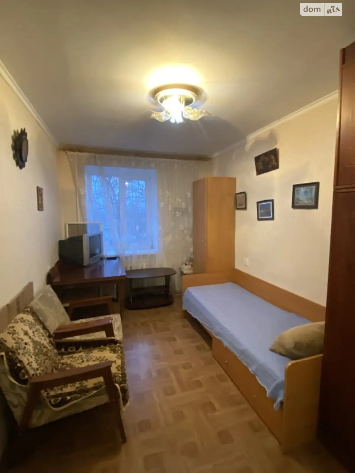 Продается 2-комнатная квартира 50 кв. м в Одессе, ул. Жолио-Кюри - фото 1