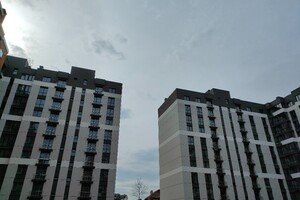 Продаж квартири, Івано-Франківськ, р‑н. Бам