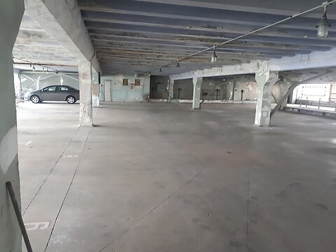 Сдается в аренду подземный паркинг универсальный на 650 кв. м, цена: 1050 грн