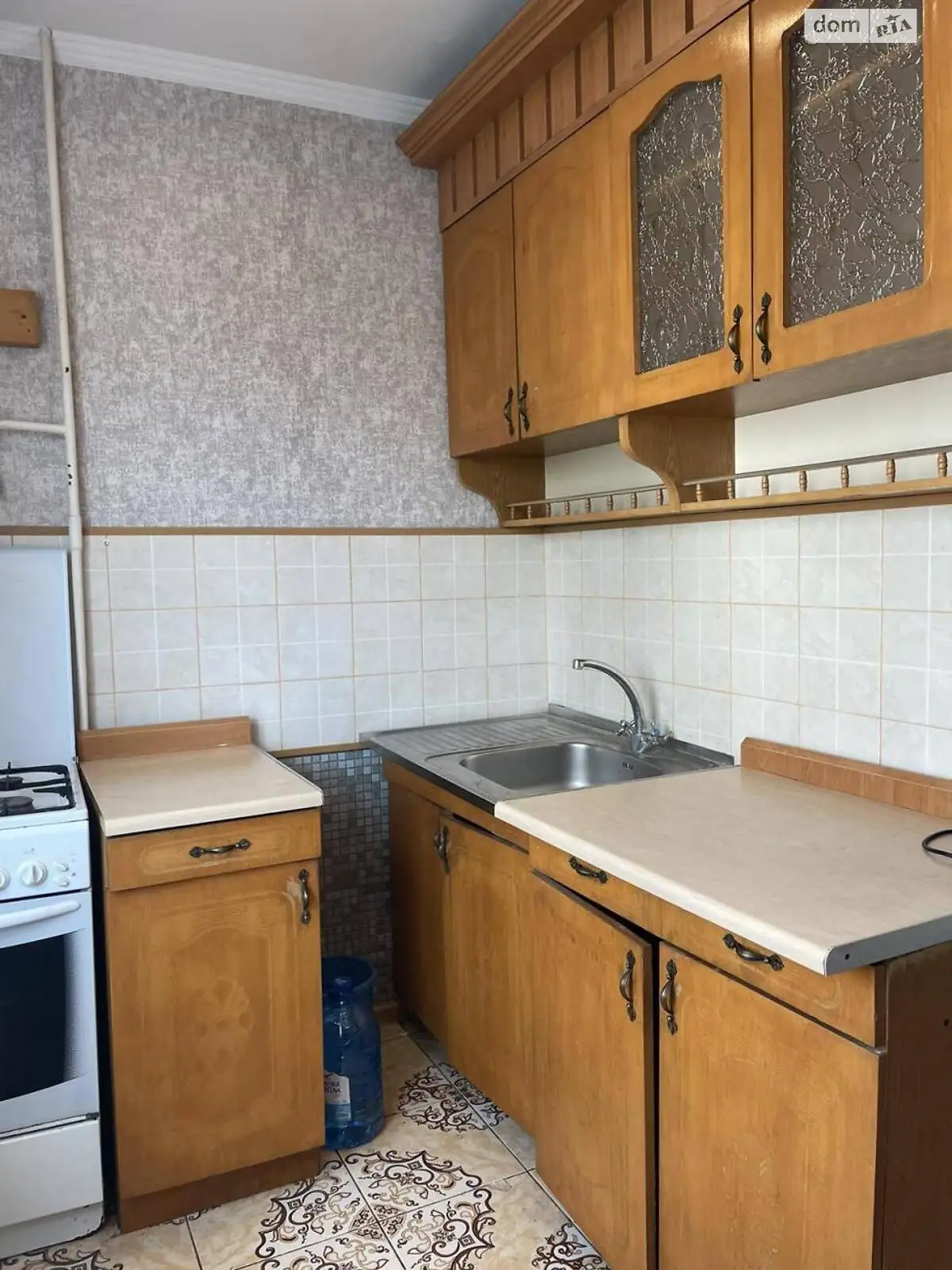 Продается 1-комнатная квартира 32 кв. м в Хмельницком, цена: 27500 $