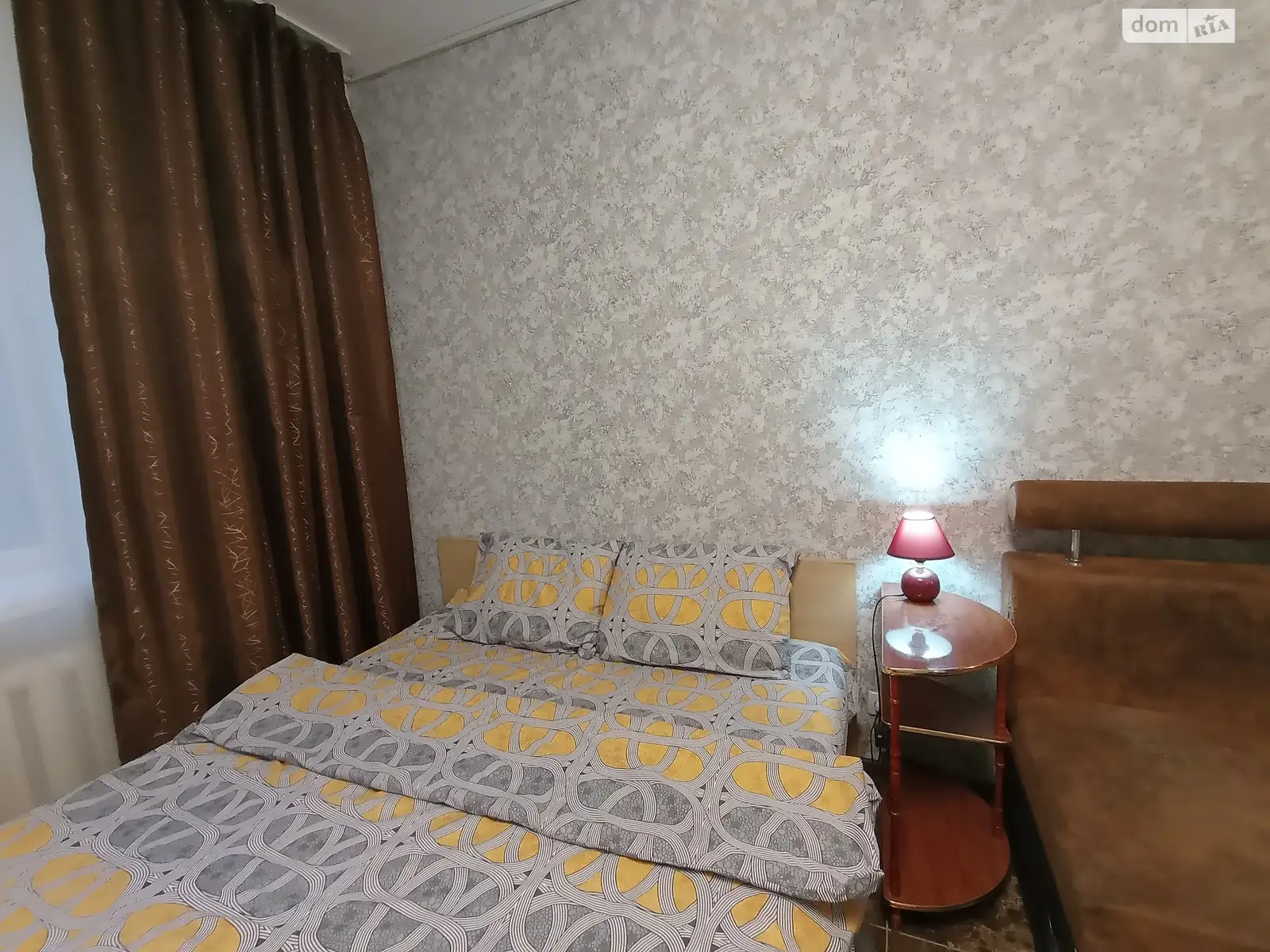 Здається в оренду 2-кімнатна квартира у Дніпрі, цена: 850 грн