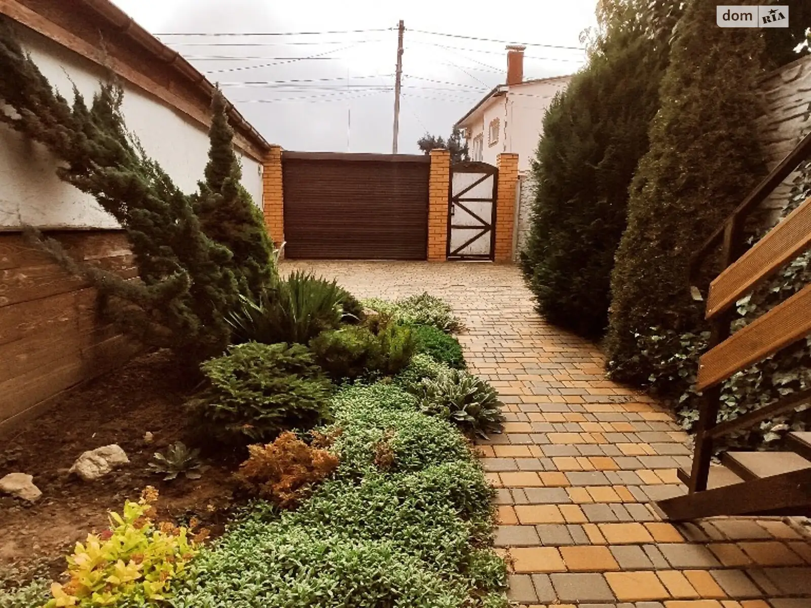 Продається будинок 2 поверховий 150 кв. м з подвалом, цена: 150000 $ - фото 1