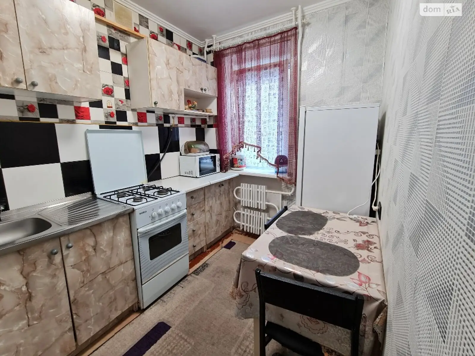 Продается 1-комнатная квартира 34 кв. м в Хмельницком, ул. Романа Шухевича(Курчатова)