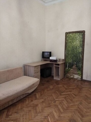 Здається в оренду кімната 30 кв. м у Одесі, цена: 4000 грн