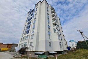 Продається 1-кімнатна квартира 41.7 кв. м у Хмельницькому, пров. Гетьмана Мазепи(Красовського Маршала)