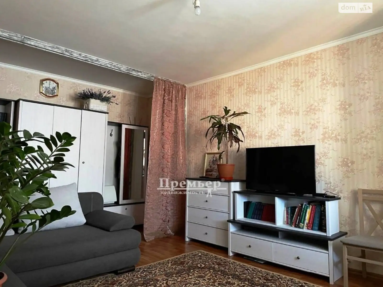 Продается 2-комнатная квартира 53 кв. м в Одессе, бул. Французский, 16