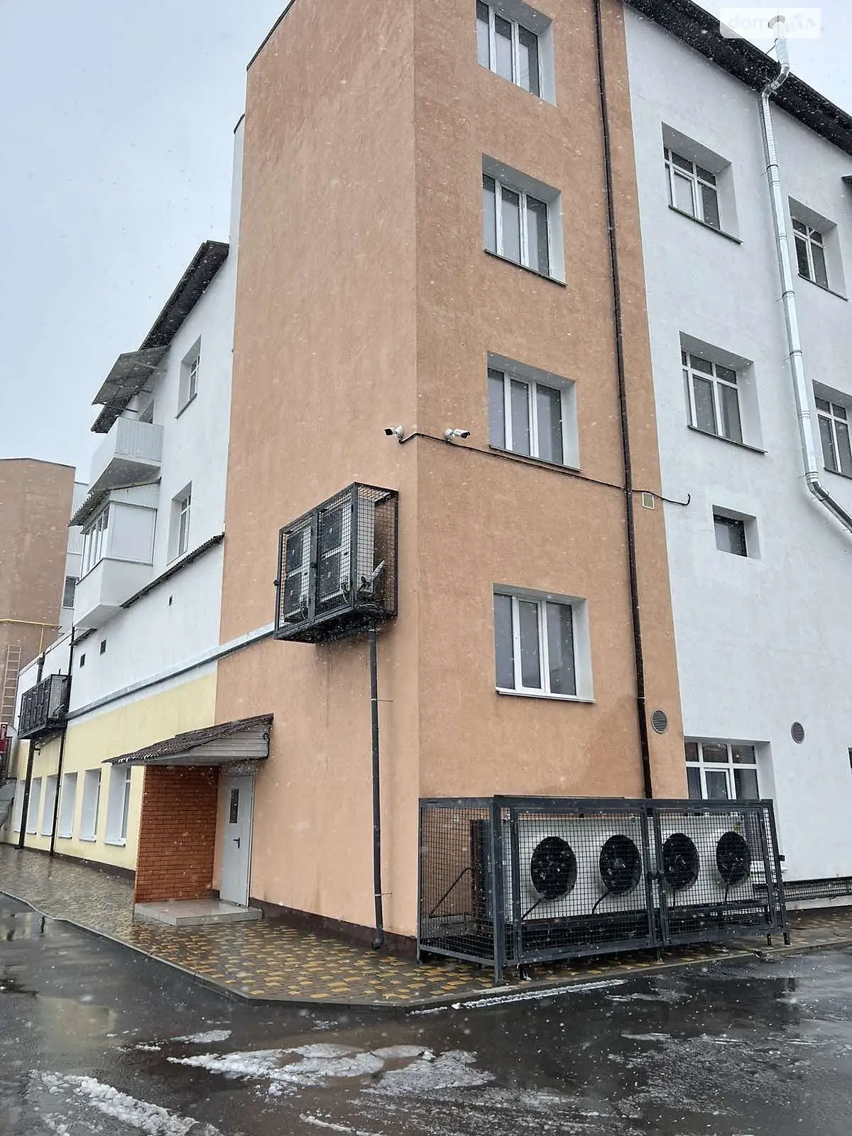 Продается 2-комнатная квартира 75 кв. м в Калиновке, цена: 43000 $