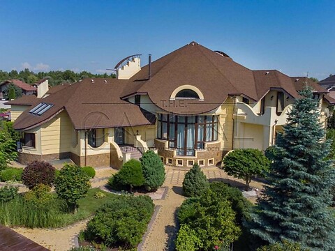 Продається будинок 2 поверховий 560 кв. м з садом, цена: 1650000 $