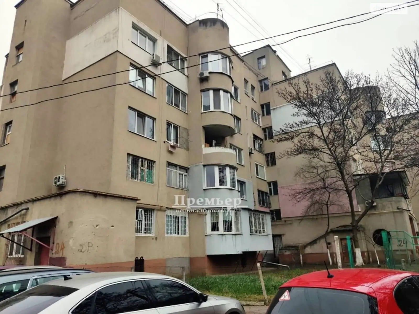 Продается 1-комнатная квартира 35 кв. м в Одессе, ул. Педагогическая, 24 - фото 1