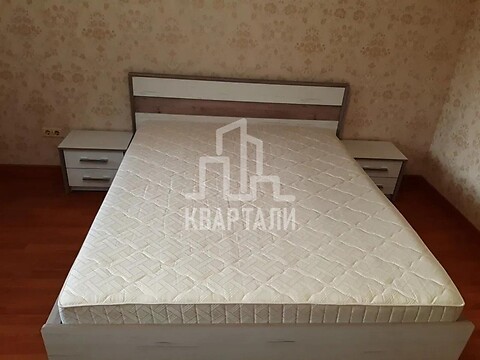 Сдается в аренду 3-комнатная квартира 121 кв. м в Киеве, ул. Голосеевская