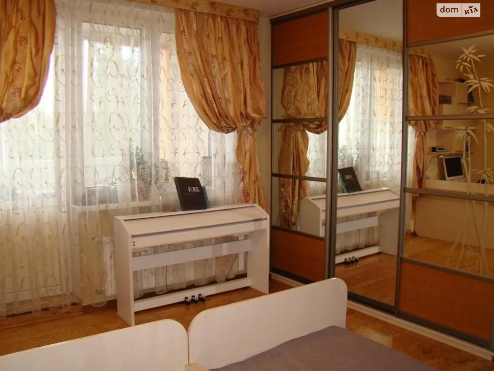 Продается 4-комнатная квартира 115 кв. м в Киеве, просп. Владимира Ивасюка, 47 - фото 1