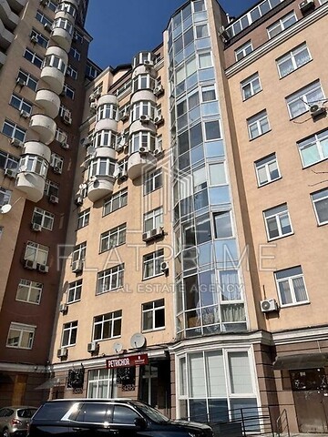 Продается 2-комнатная квартира 85 кв. м в Киеве, узвоз Кудрявский