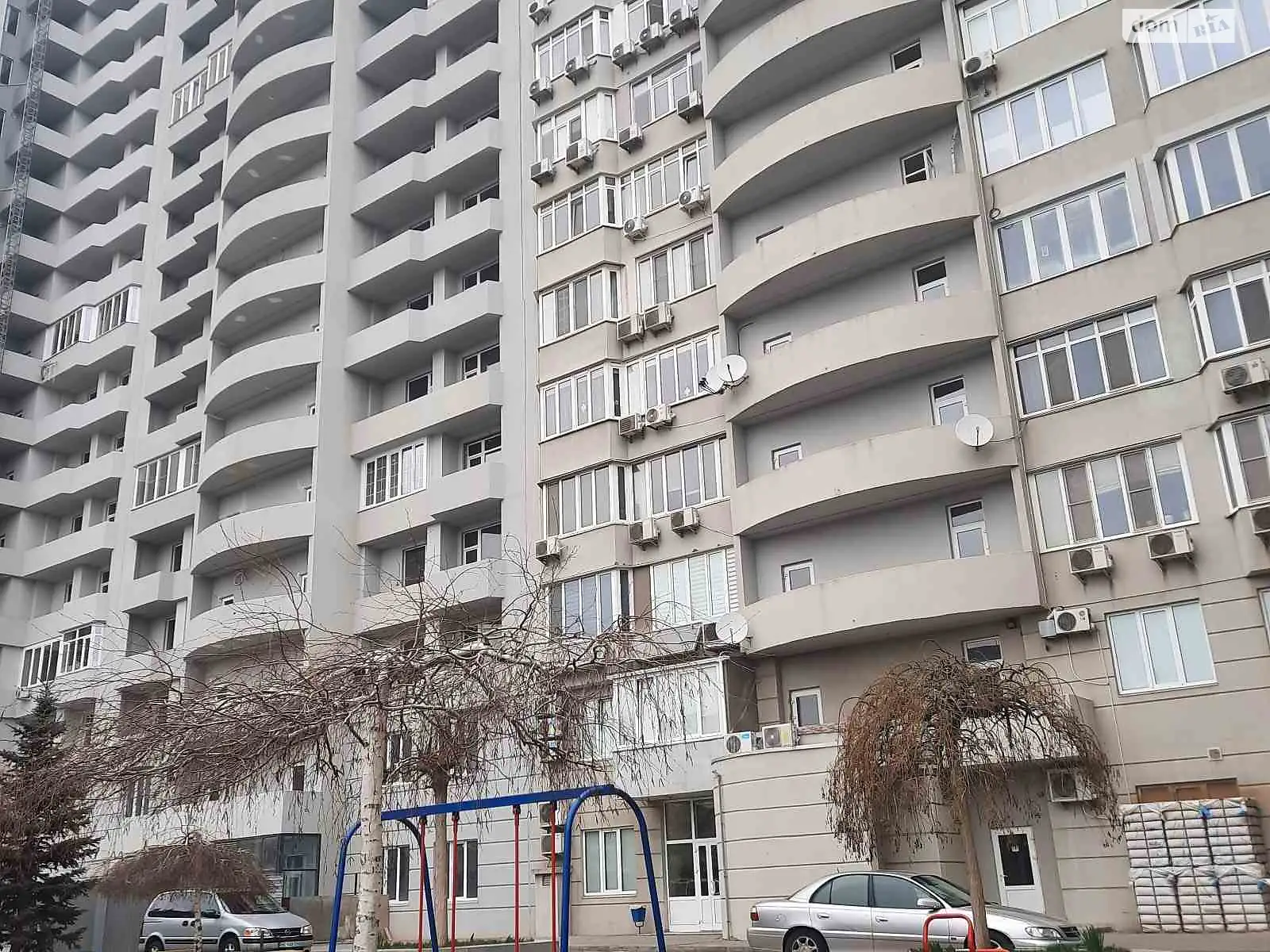 Продається 2-кімнатна квартира 92 кв. м у Миколаєві, вул. Адміральська