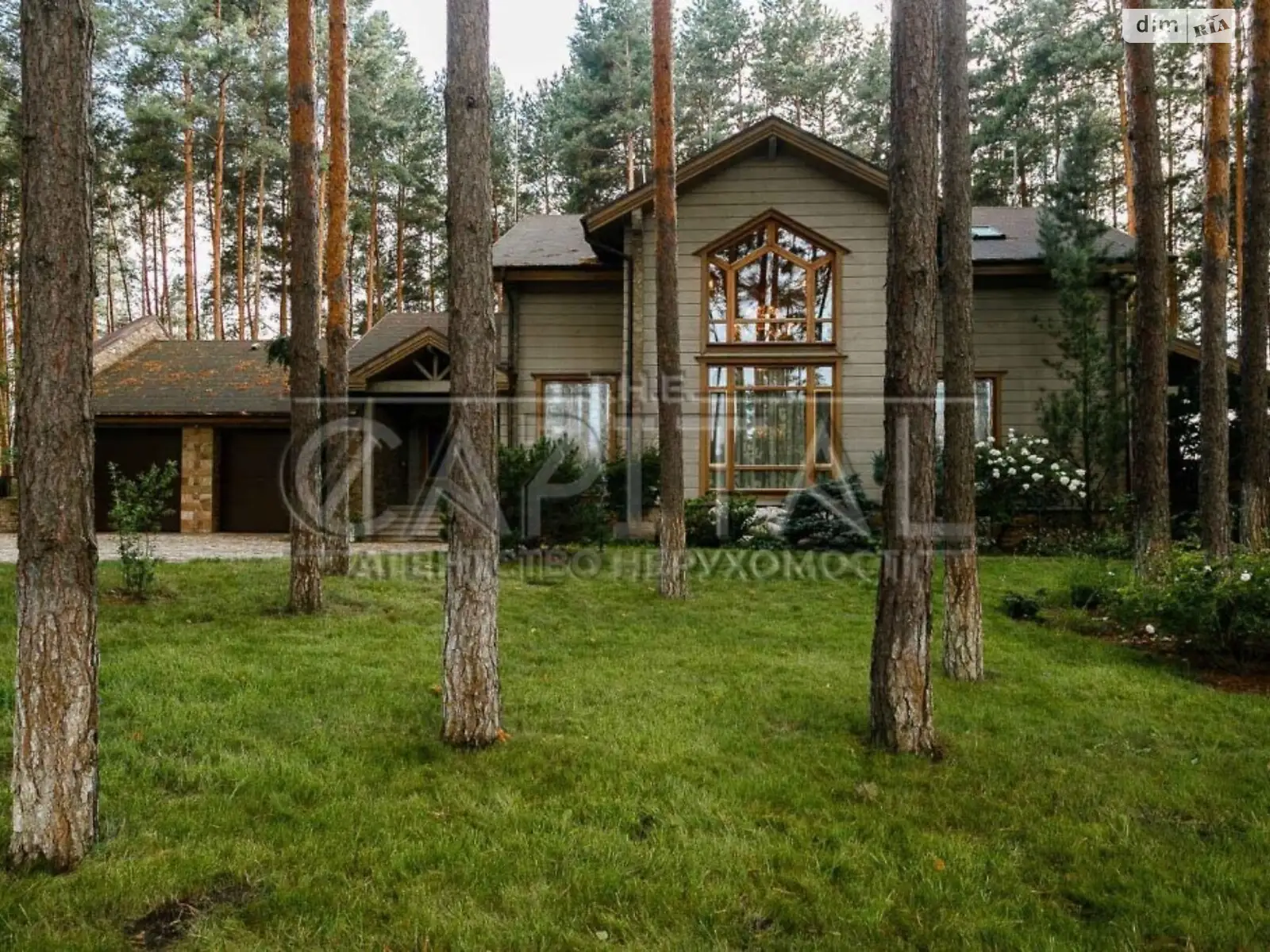 Продается дом на 2 этажа 400 кв. м с камином - фото 2