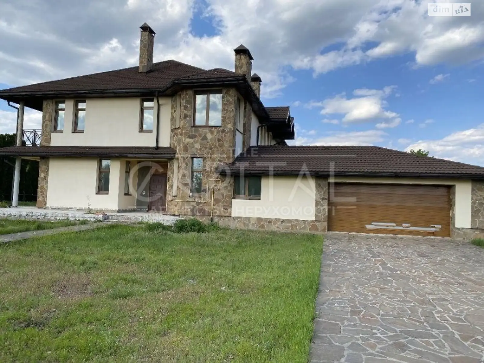 Продається будинок 2 поверховий 570 кв. м з балконом - фото 2