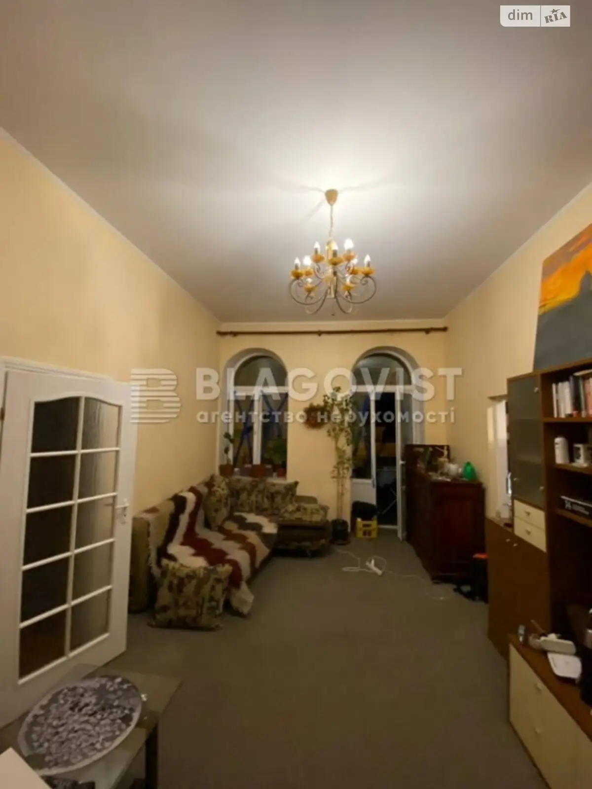 Продается 2-комнатная квартира 50 кв. м в Киеве, ул. Константиновская, 27