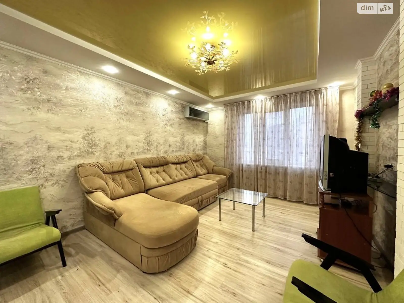 Продается 3-комнатная квартира 54 кв. м в Одессе, ул. Транспортная, 33 - фото 1