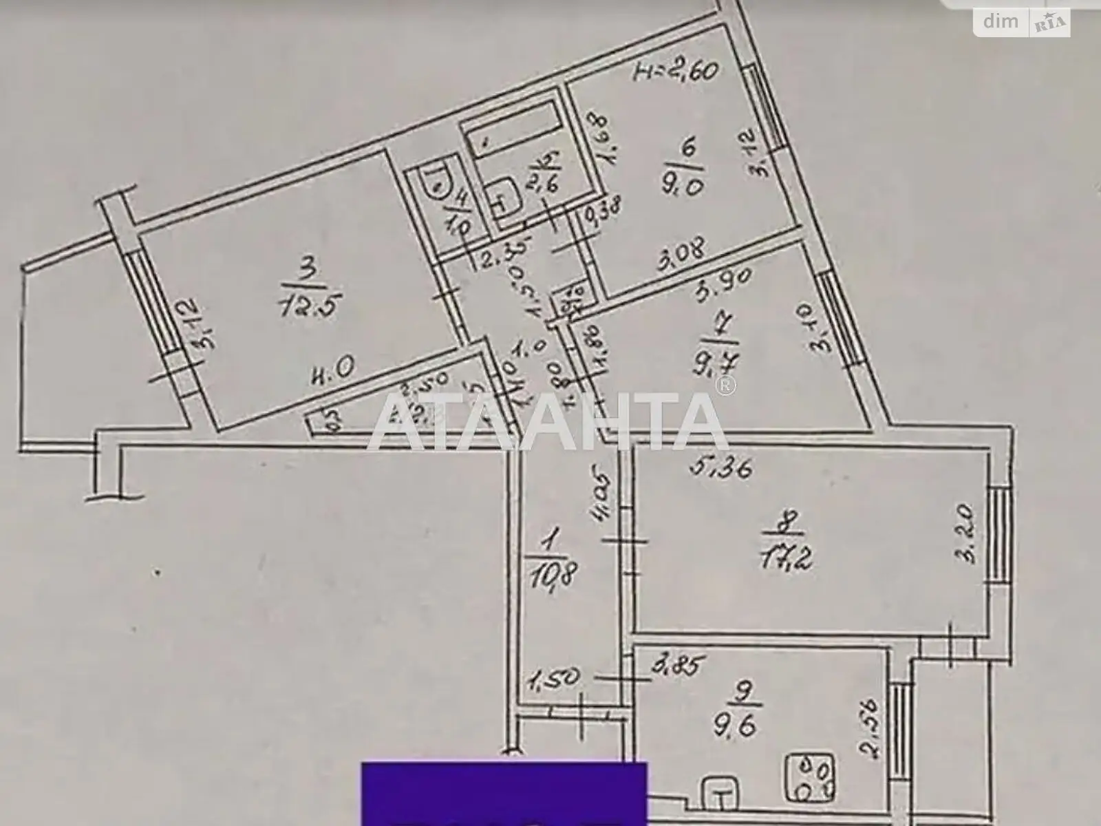 Продається 4-кімнатна квартира 84 кв. м у Одесі, просп. Академіка Глушка