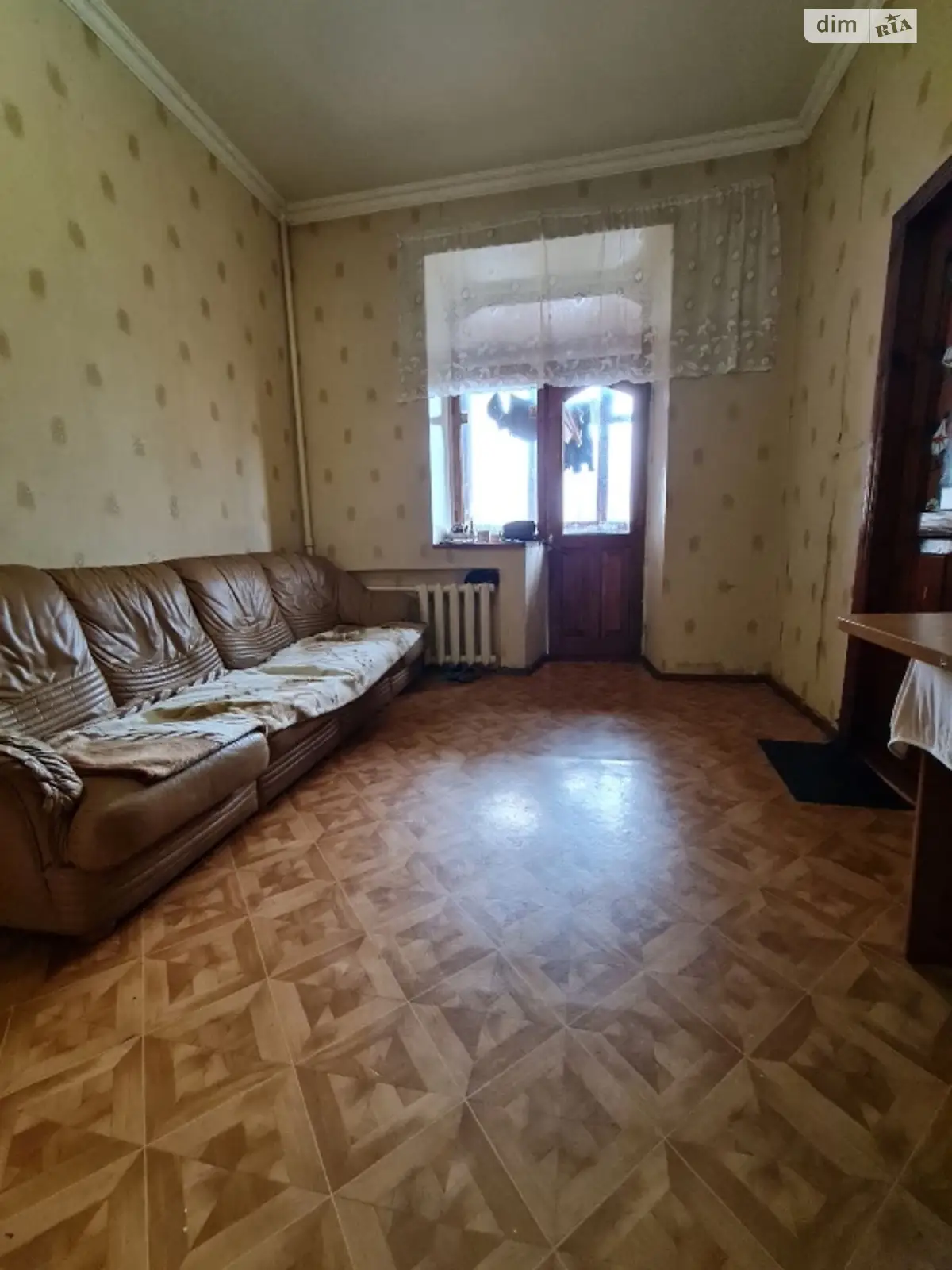 Продається 4-кімнатна квартира 80 кв. м у Одесі, вул. Канатна