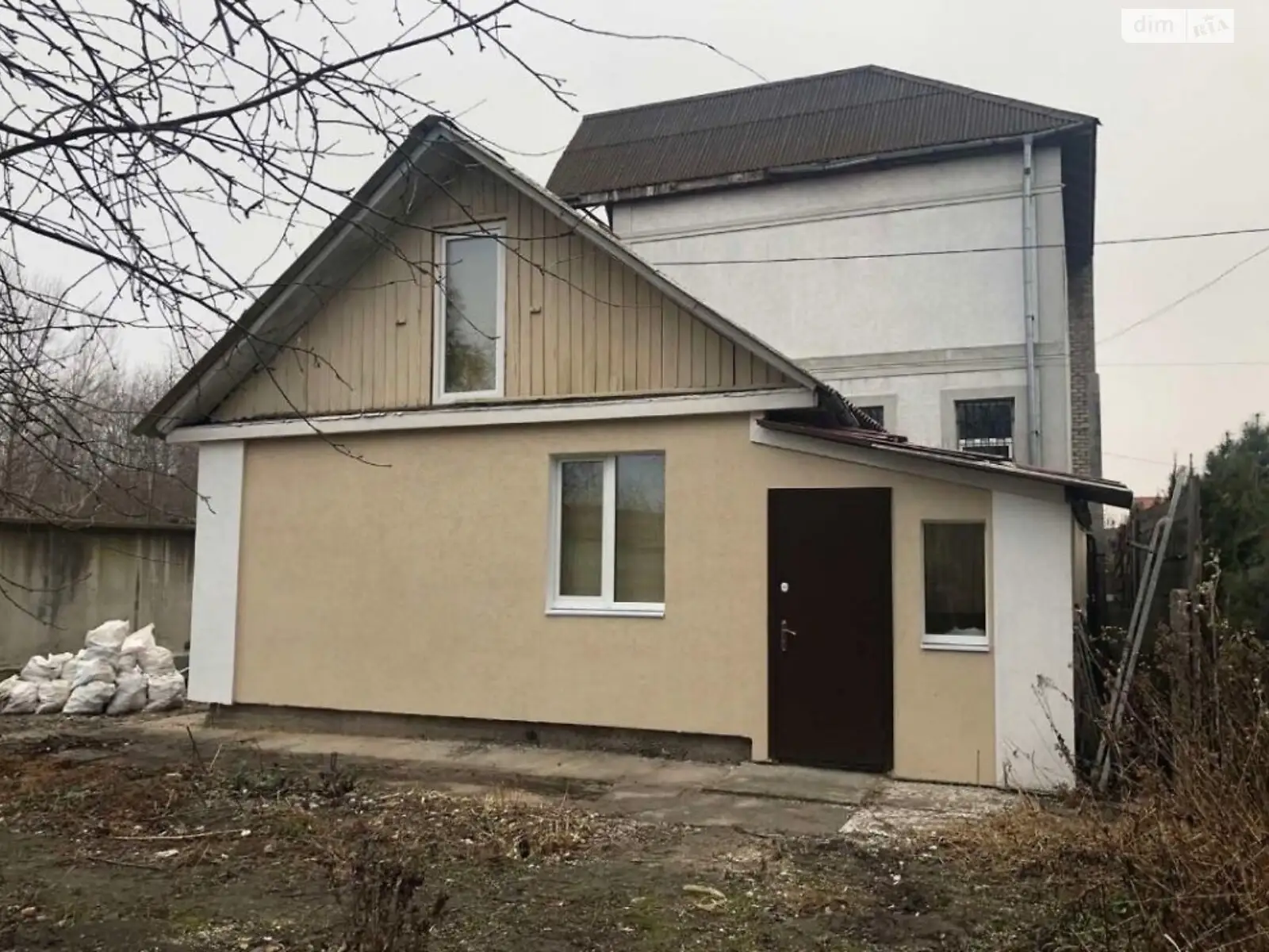 Продається будинок 2 поверховий 85 кв. м з каміном, цена: 93000 $