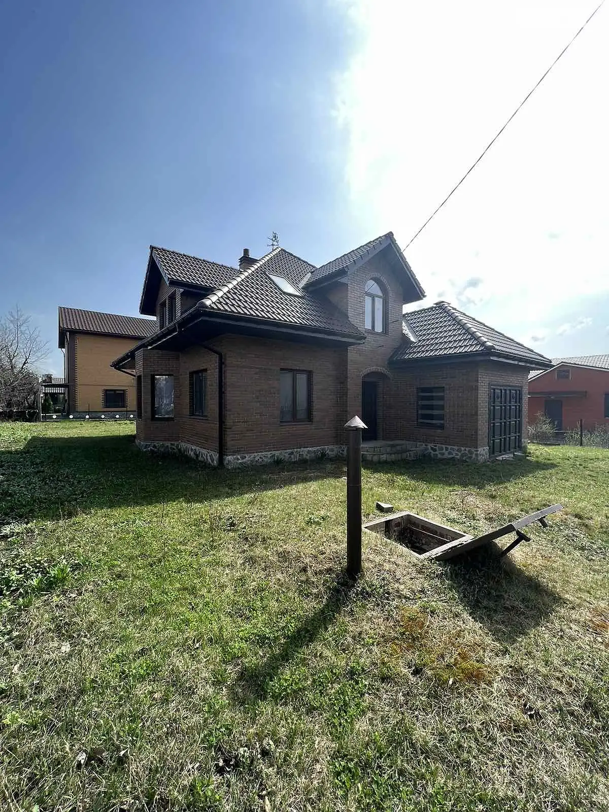 Продается дом на 2 этажа 138 кв. м с балконом, цена: 160000 $ - фото 1