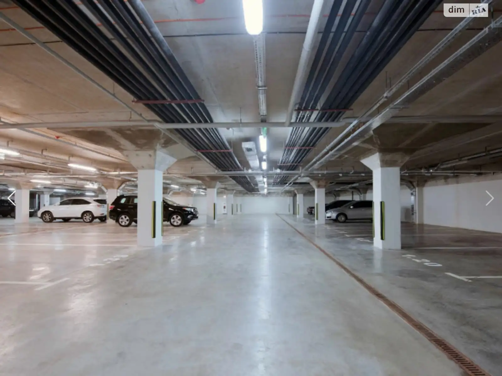 Продается подземный паркинг под легковое авто на 18 кв. м, цена: 31000 $