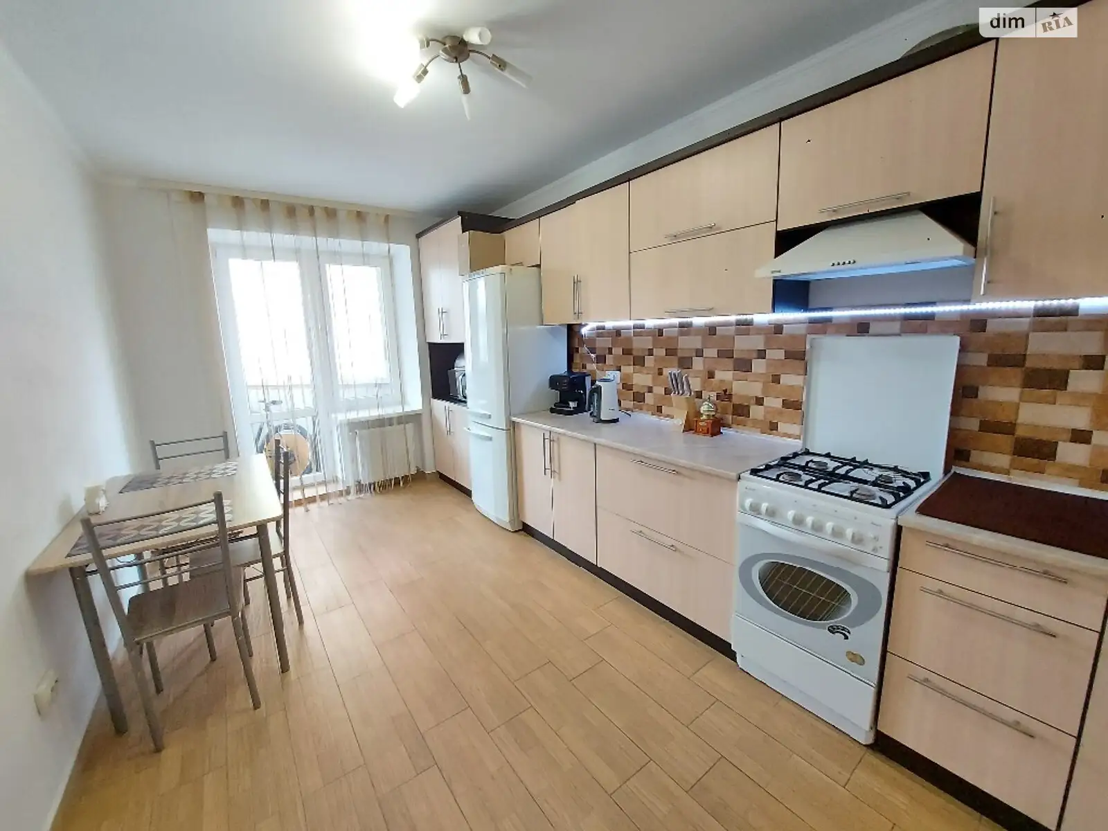 1-комнатная квартира 45 кв. м в Тернополе, цена: 190 $