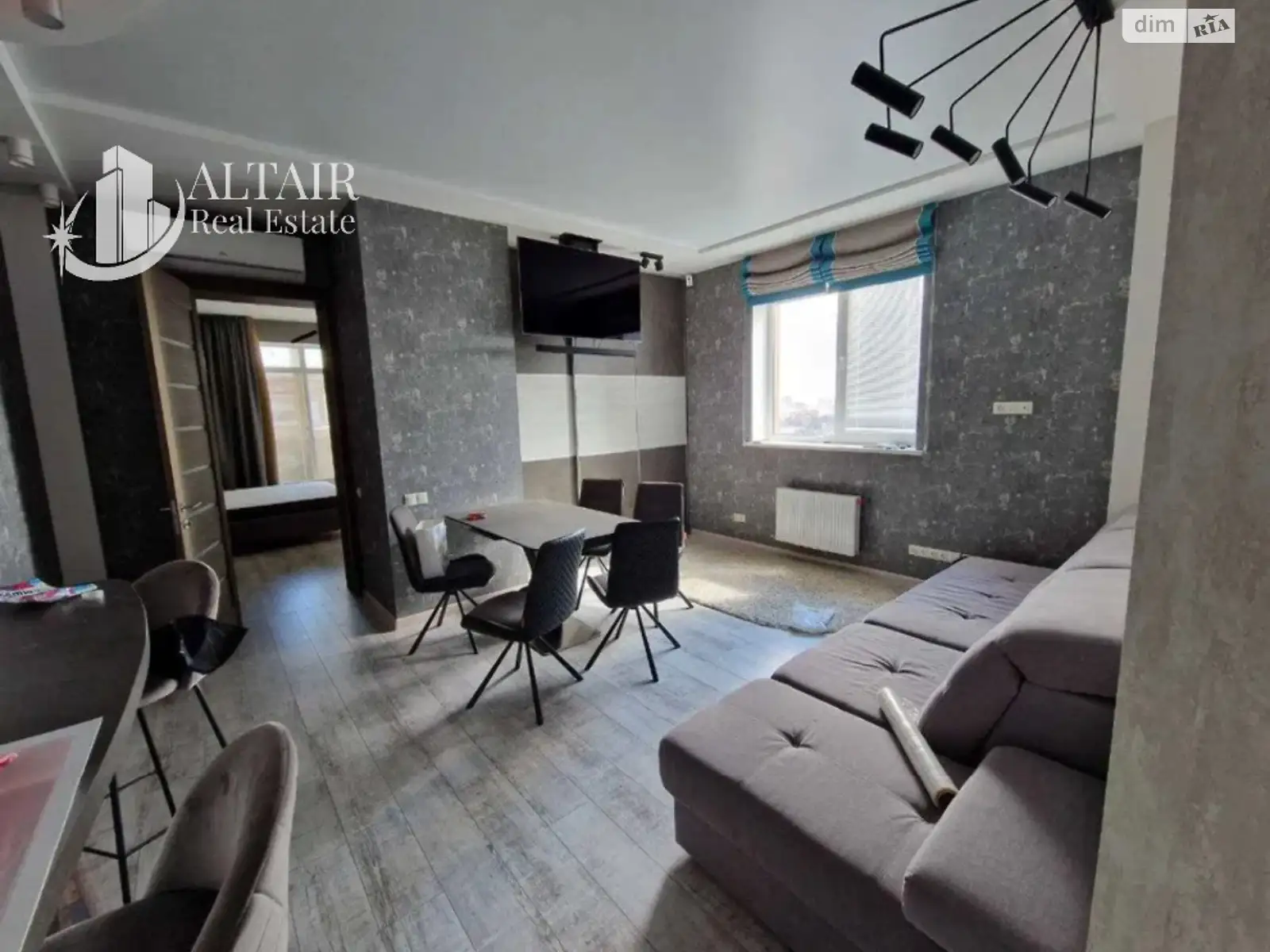 Продается 3-комнатная квартира 106 кв. м в Харькове, ул. Культуры