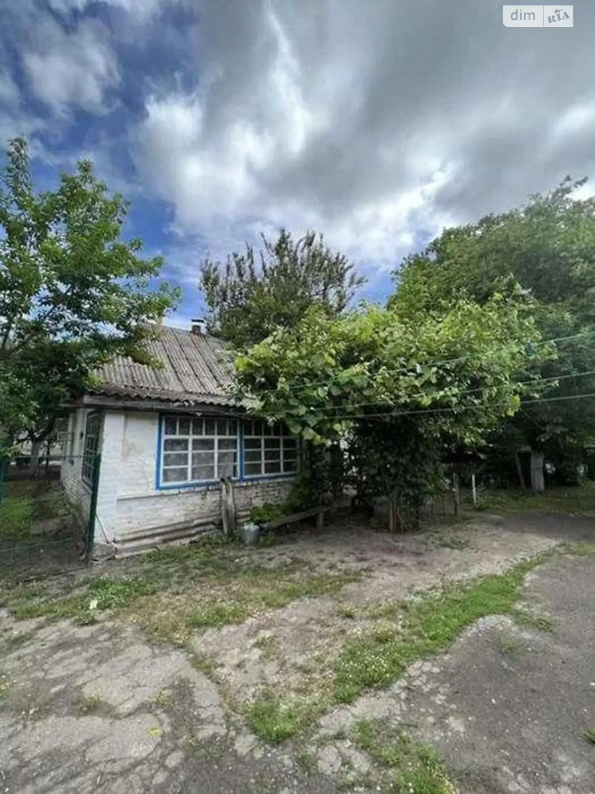 Продається одноповерховий будинок 56 кв. м з гаражем, цена: 6000 $