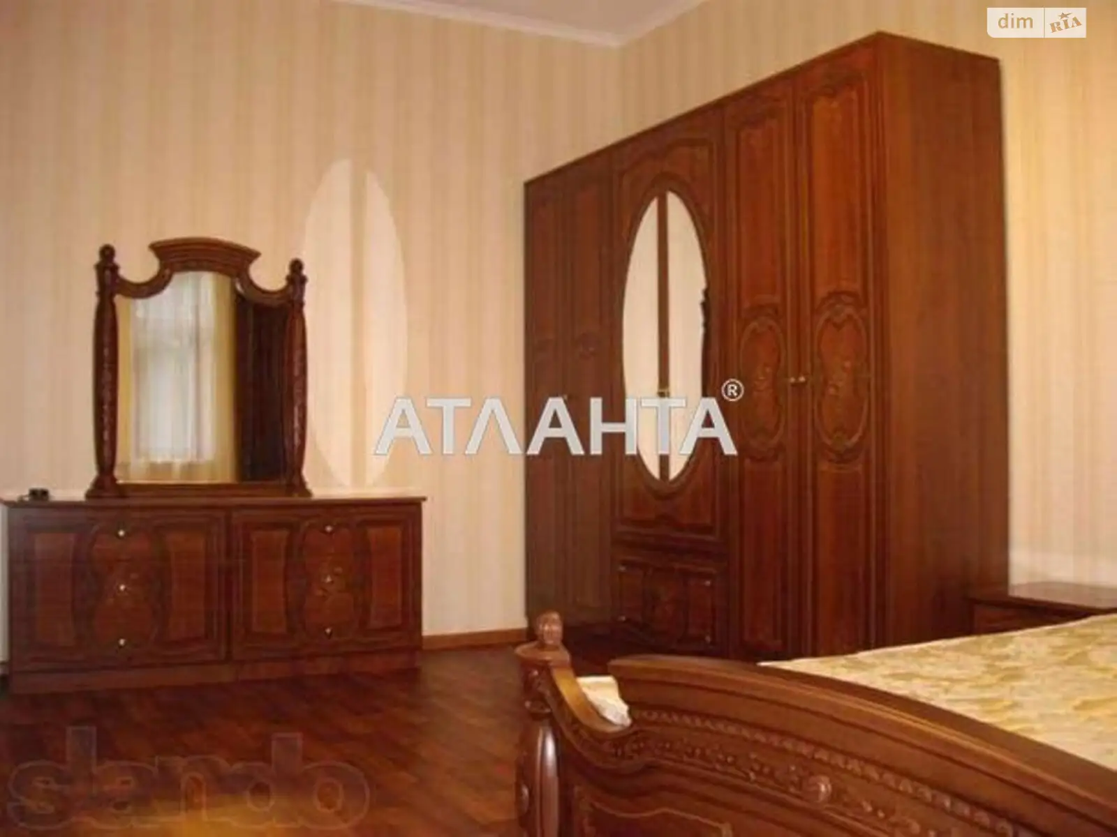 Продается 3-комнатная квартира 98 кв. м в Одессе, ул. Гимназическая - фото 1