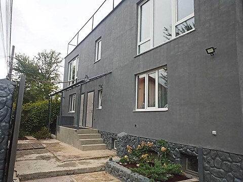 Продається будинок 3 поверховий 350 кв. м з балконом, цена: 232000 $