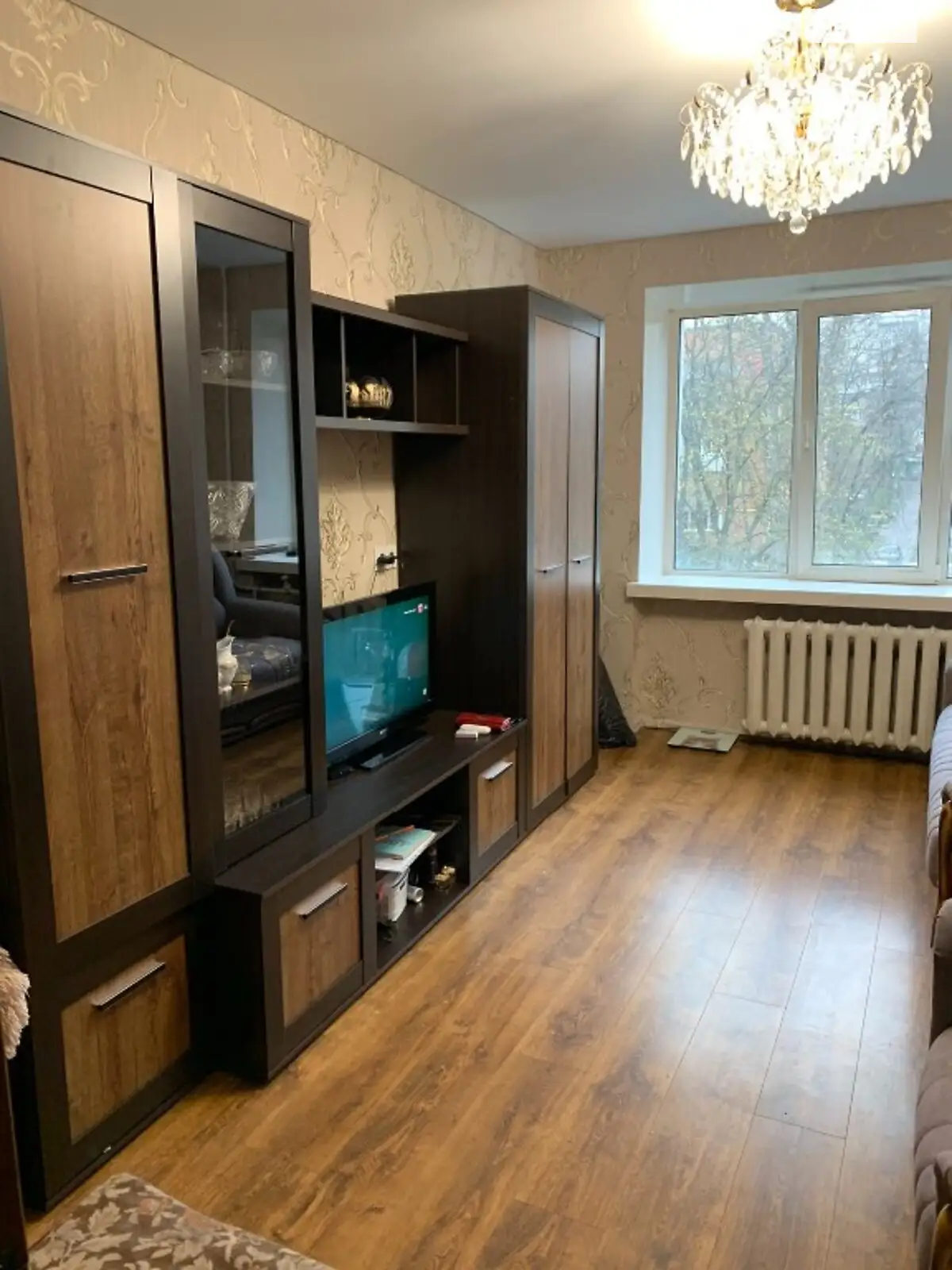 Продається 2-кімнатна квартира 41.9 кв. м у Хмельницькому, вул. Зарічанська