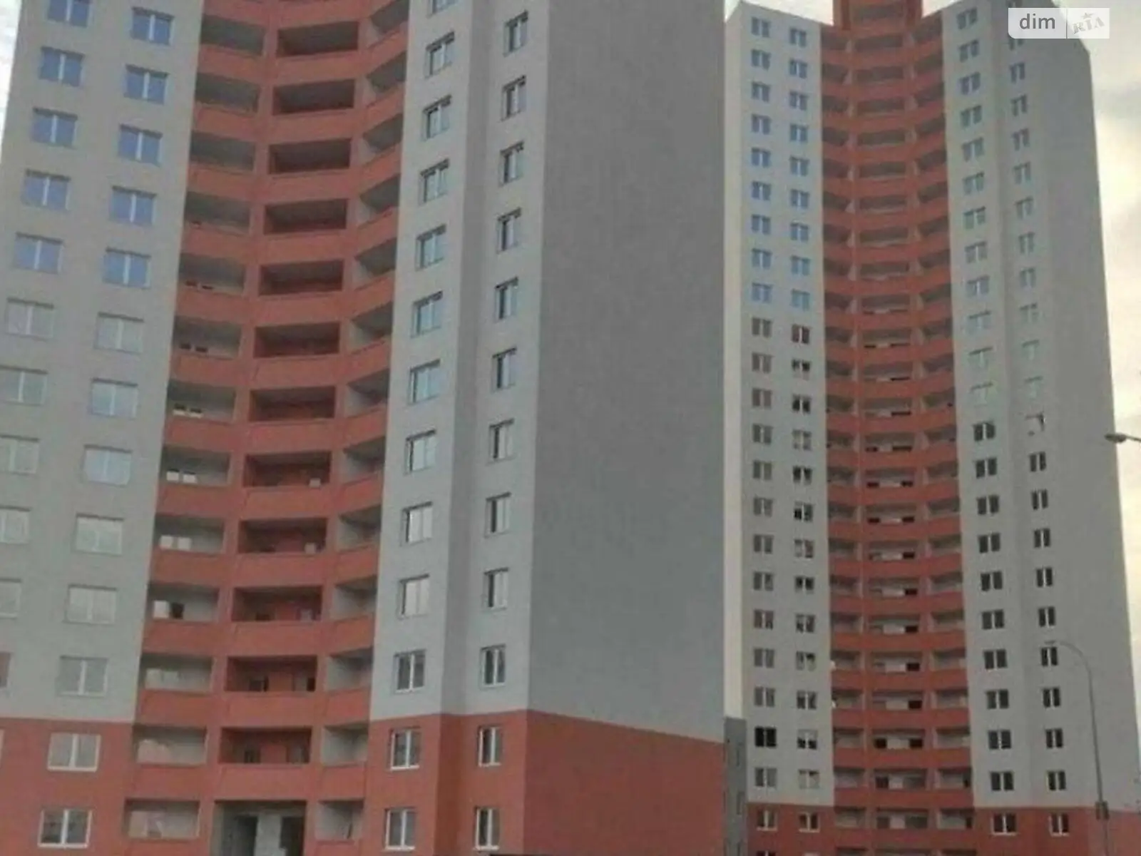 Продается 1-комнатная квартира 43 кв. м в Киеве, ул. Милославская, 18А - фото 1