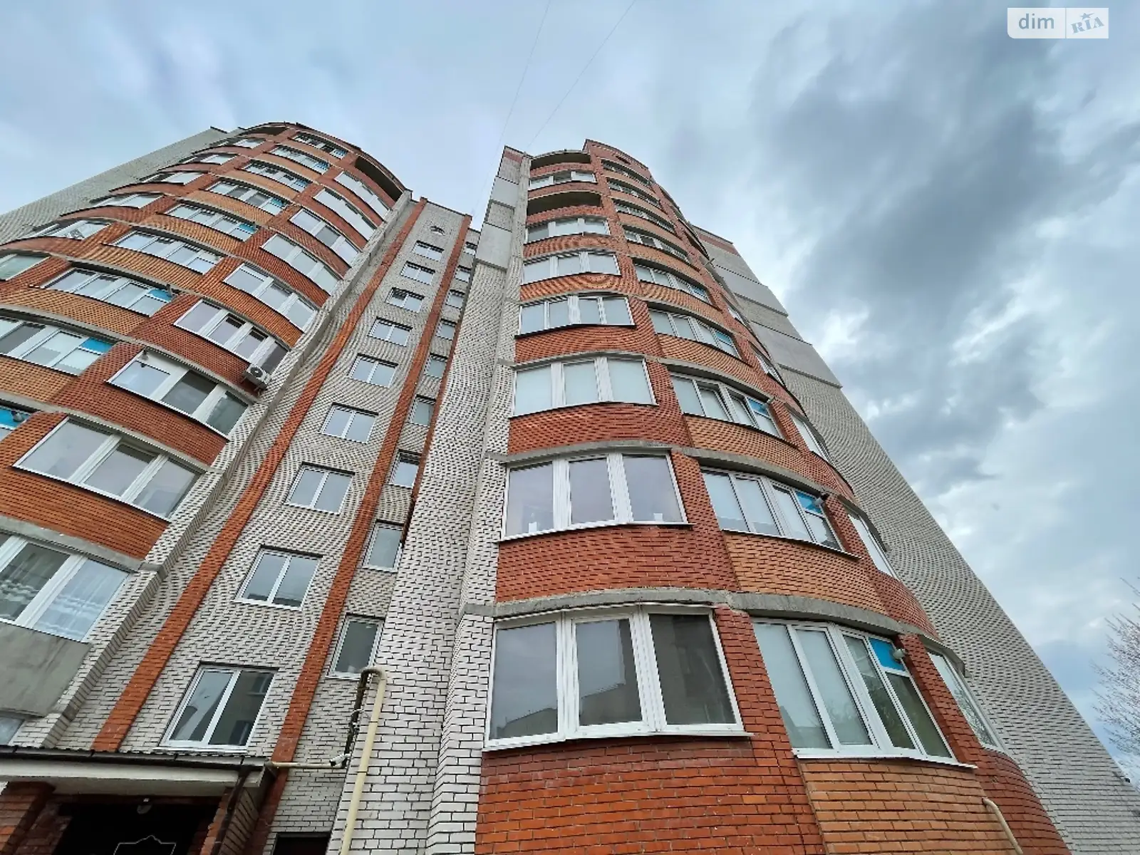 3-кімнатна квартира 90 кв. м у Тернополі, вул. Чернівецька