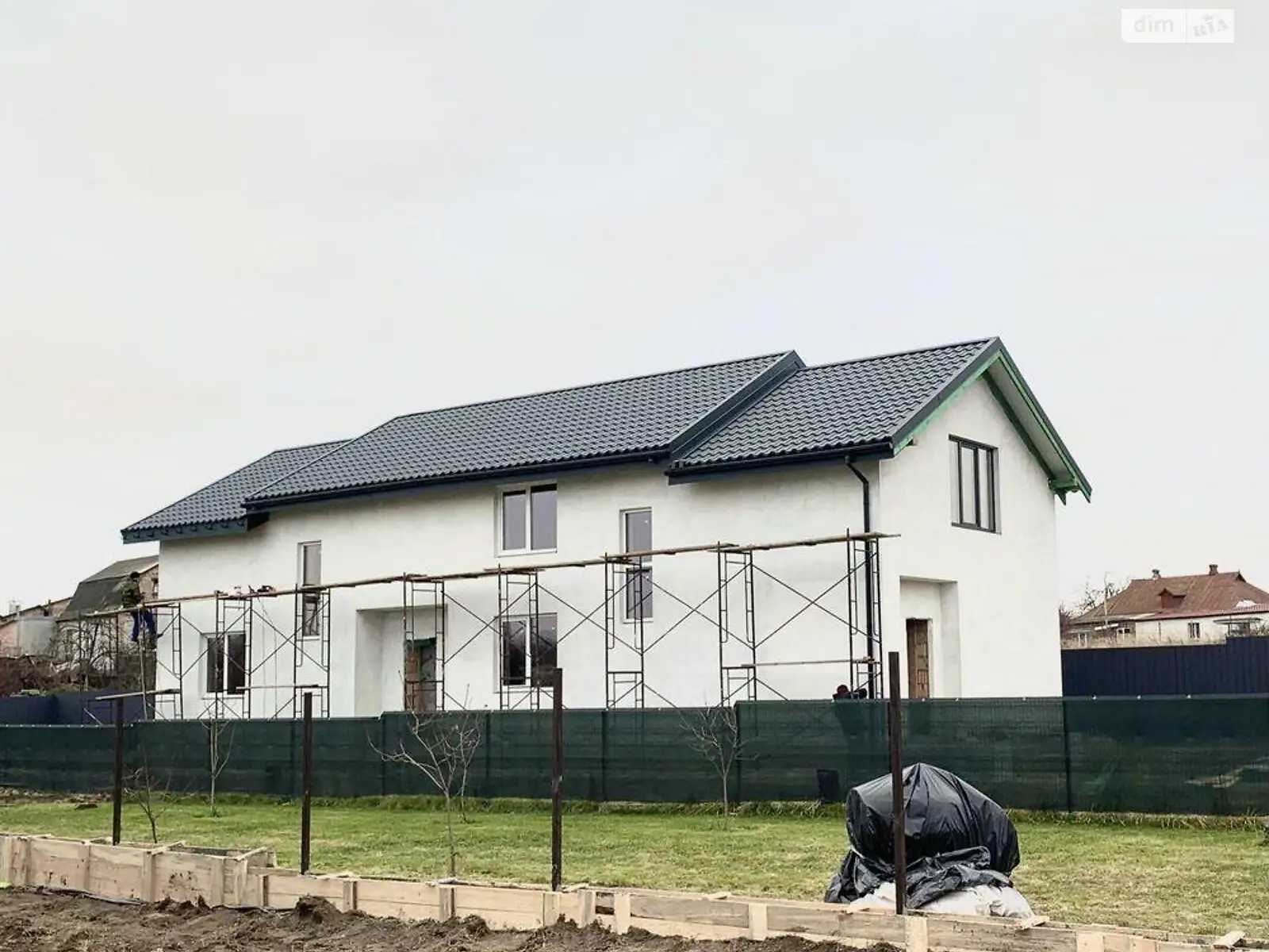 Продається будинок 2 поверховий 120 кв. м з каміном, цена: 115000 $