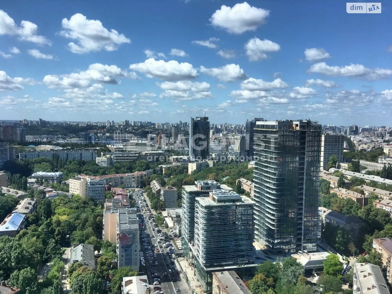 Продается 2-комнатная квартира 198 кв. м в Киеве, ул. Мечникова, 11А - фото 1