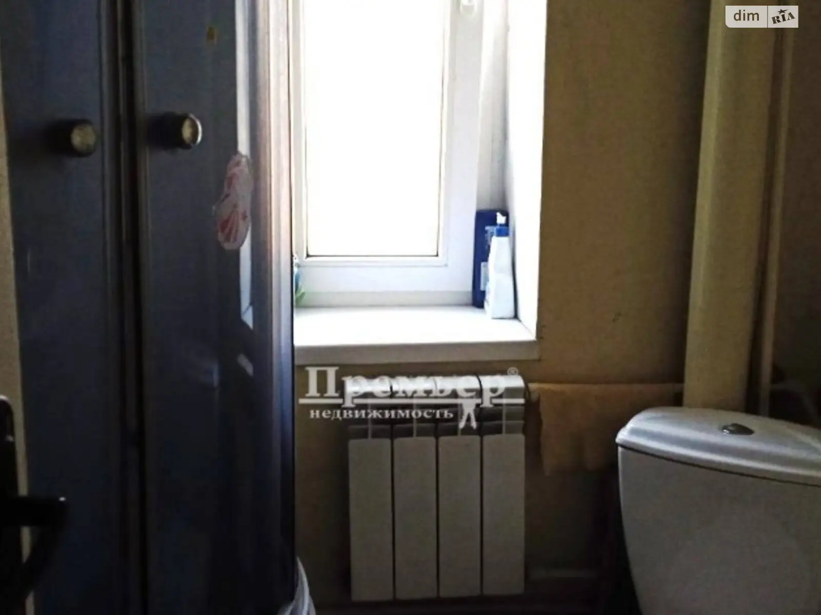 Продается комната 27.9 кв. м в Черноморске, цена: 13500 $ - фото 1