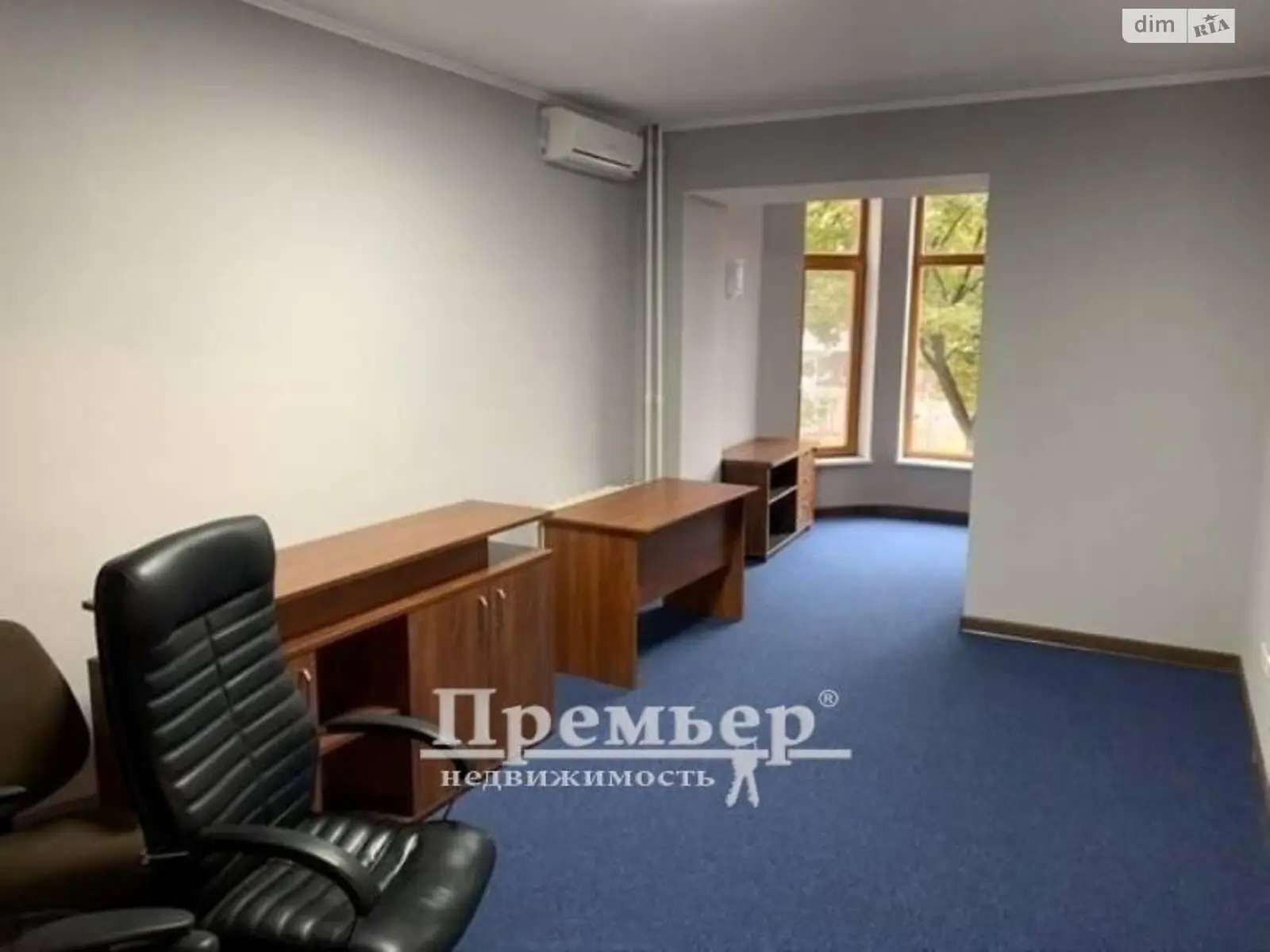 Продається офіс 156 кв. м в бізнес-центрі, цена: 155000 $ - фото 1