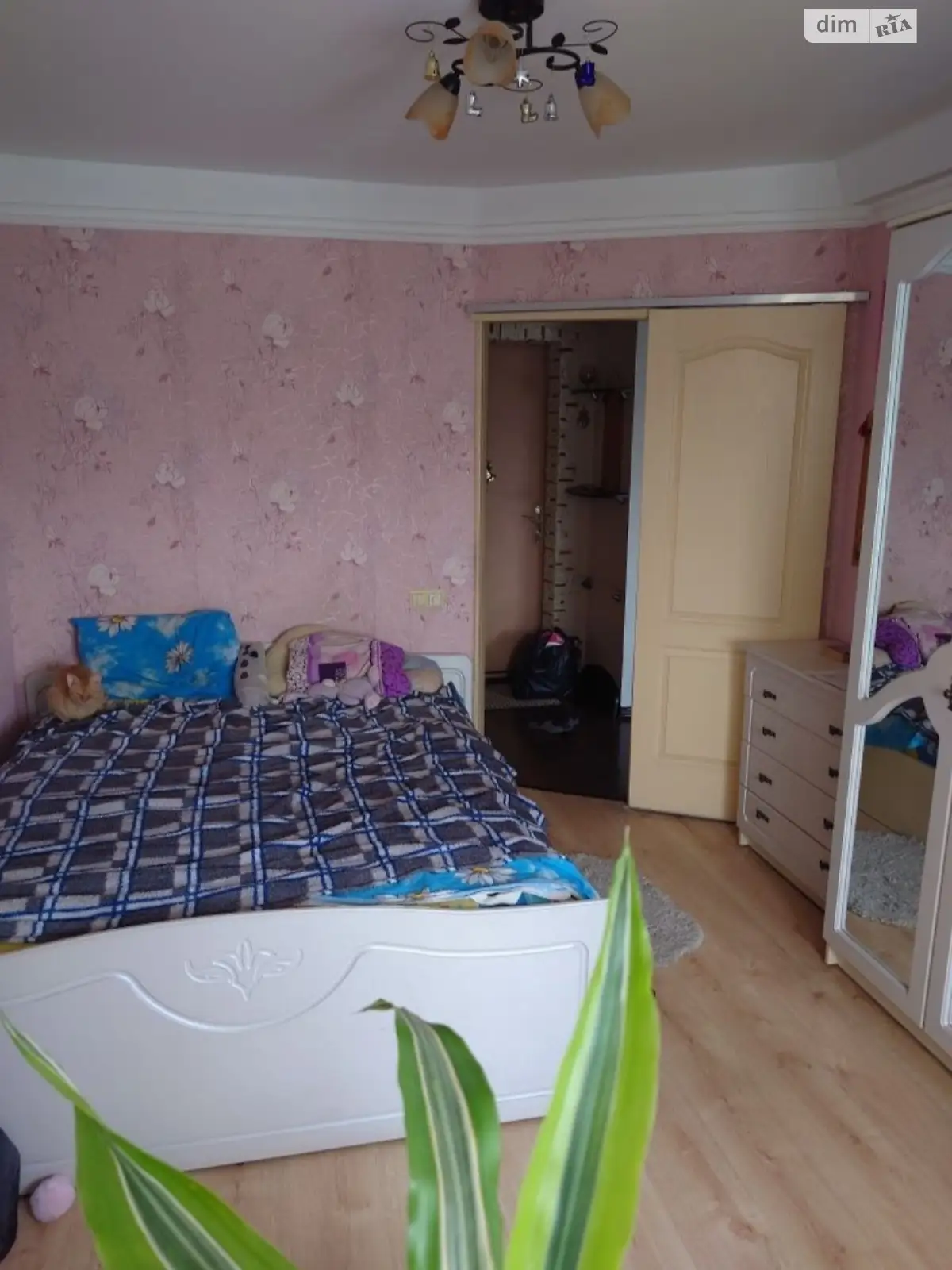 Продается 3-комнатная квартира 66 кв. м в Вишневом, ул. Европейская - фото 1