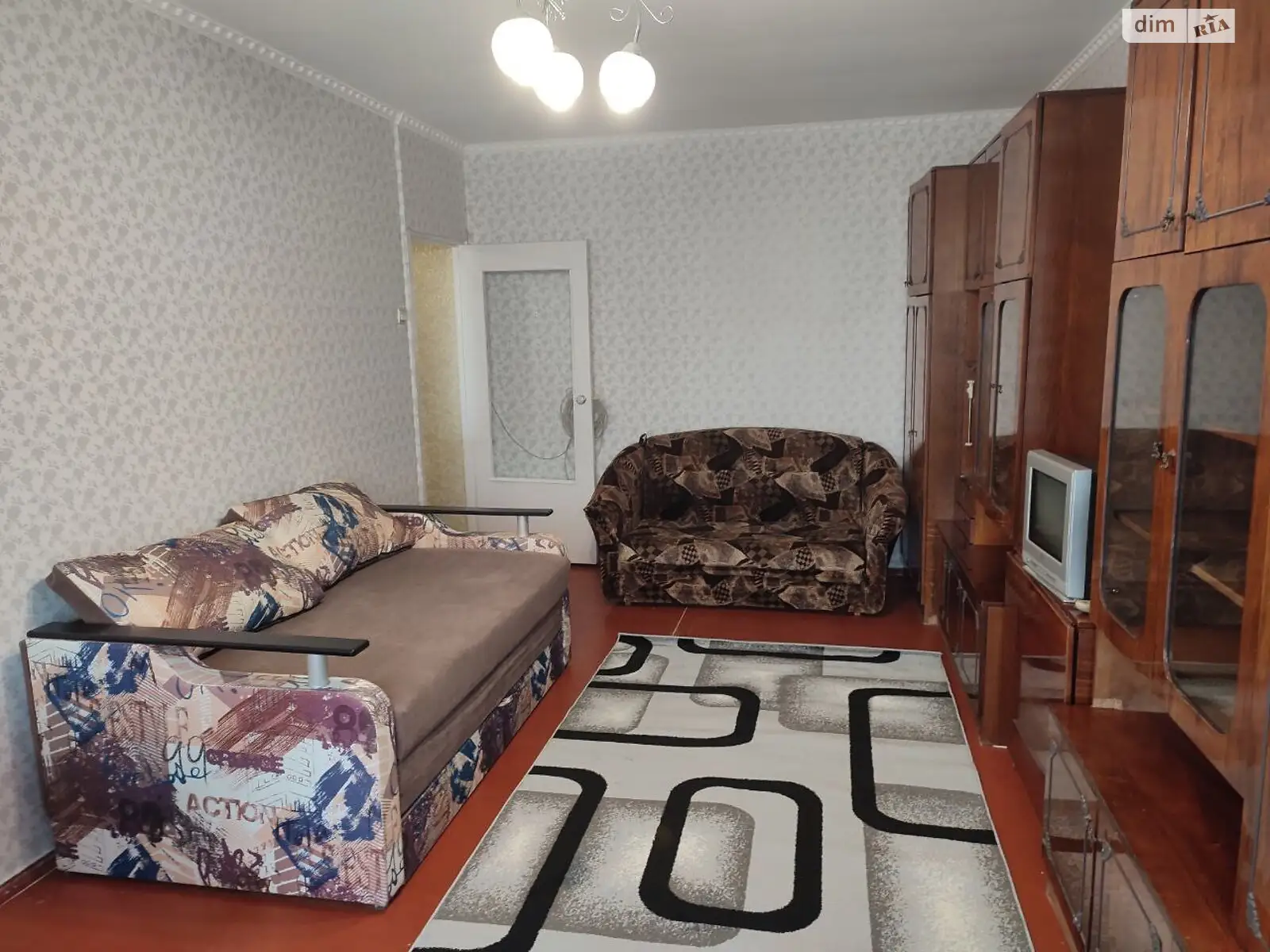 Сдается в аренду 1-комнатная квартира 35 кв. м в Харькове, ул. Энвера Ахсарова, 11 - фото 1