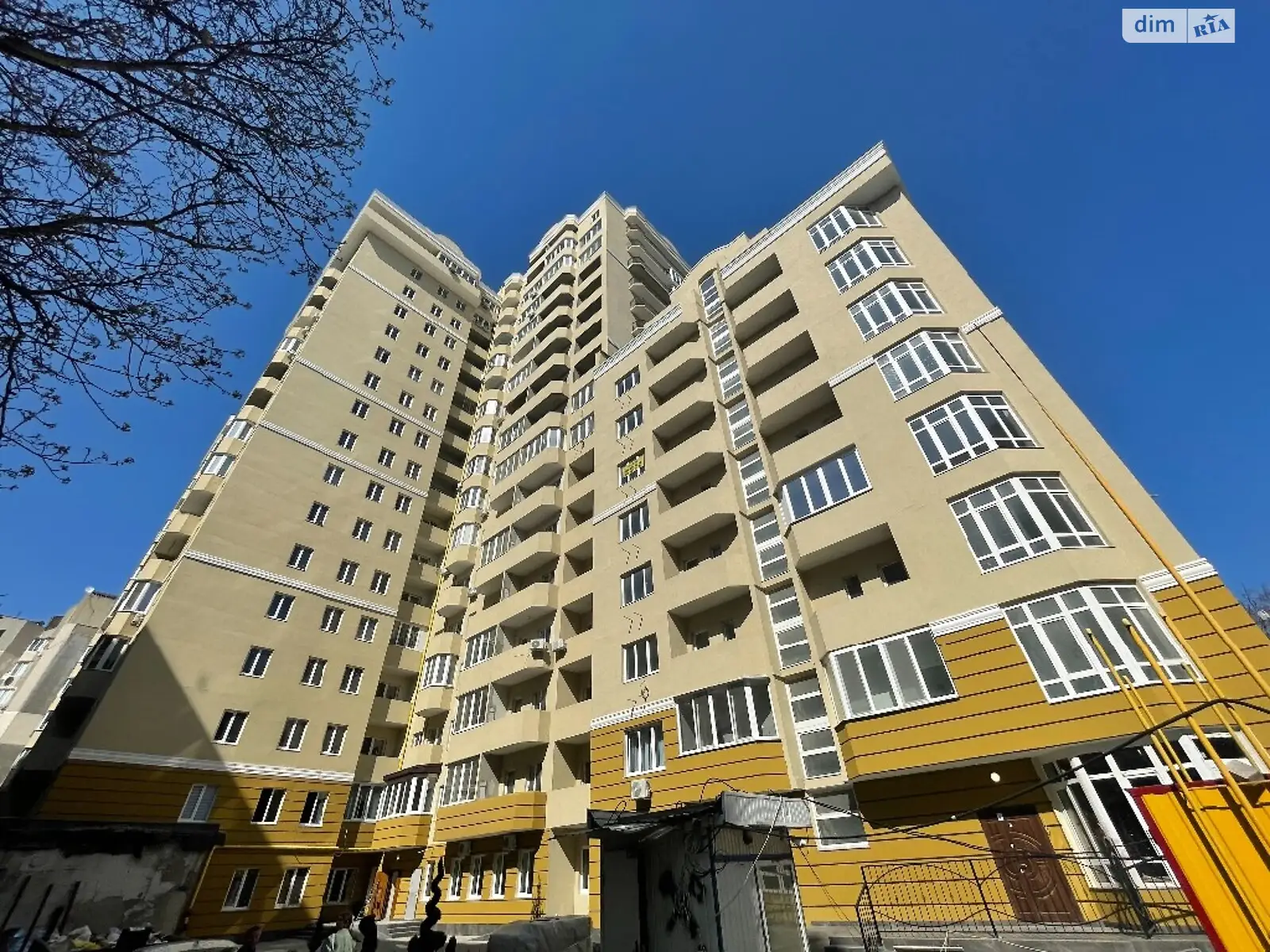 Продається 1-кімнатна квартира 58 кв. м у Одесі, вул. Сонячна