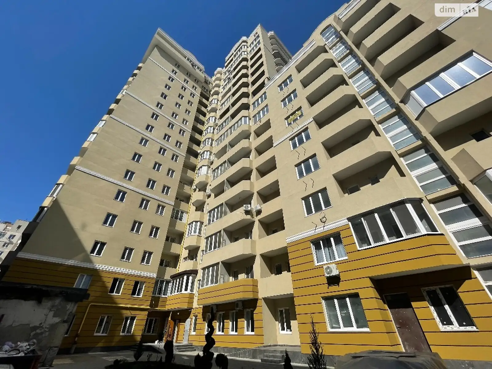 Продается 1-комнатная квартира 57.6 кв. м в Одессе, ул. Солнечная