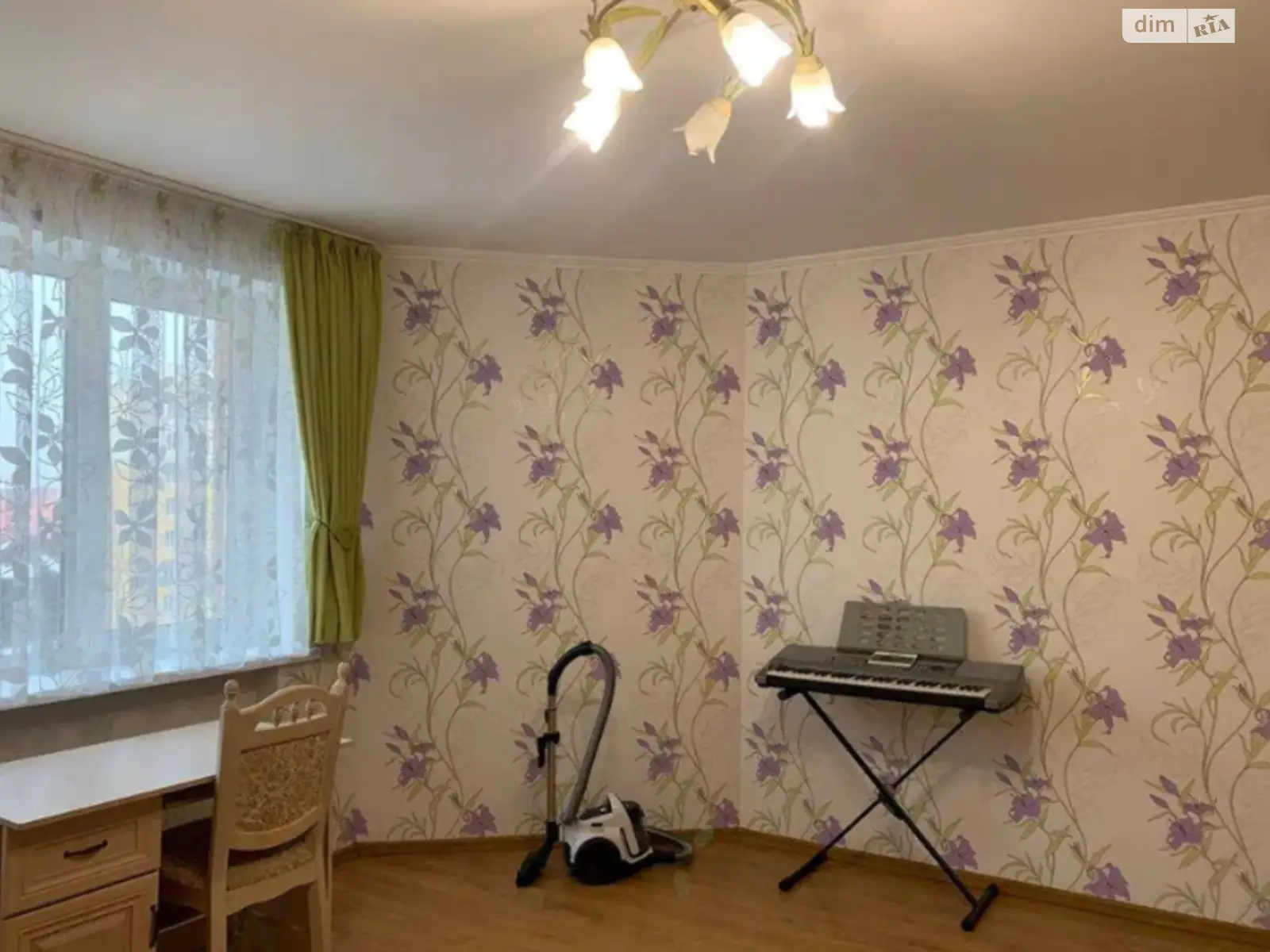 Продается 2-комнатная квартира 75 кв. м в Софиевской Борщаговке, ул. Мира, 27 - фото 1