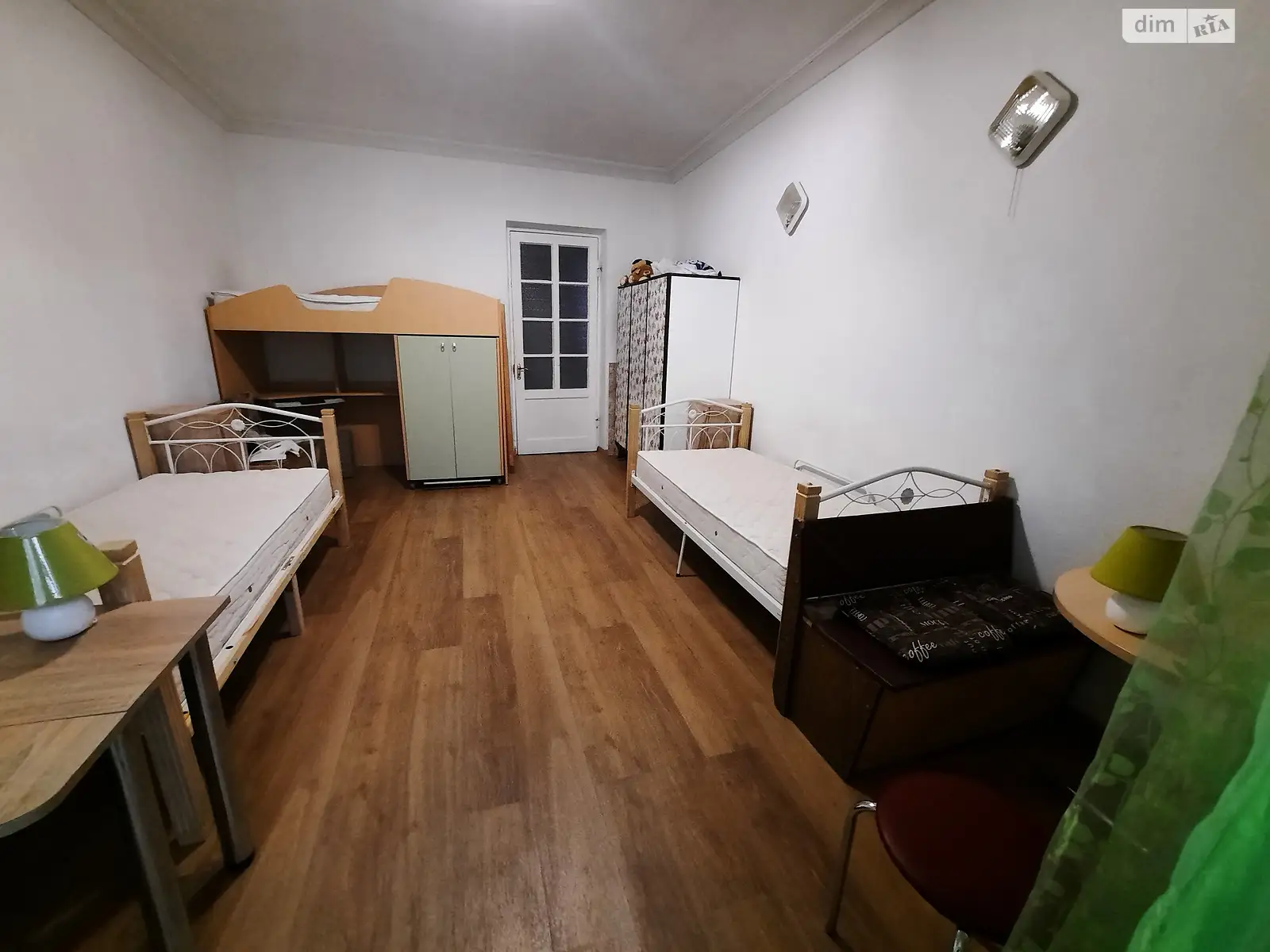 Сдается в аренду комната 56 кв. м в Киеве, цена: 2500 грн