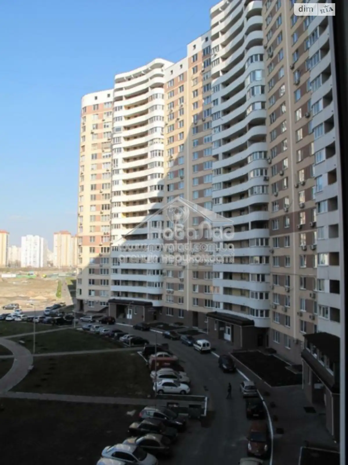 Продается 2-комнатная квартира 81.8 кв. м в Киеве, ул. Елены Пчилки