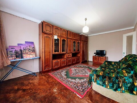 Сдается в аренду 1-комнатная квартира 42 кв. м в Черновцах, цена: 160 $