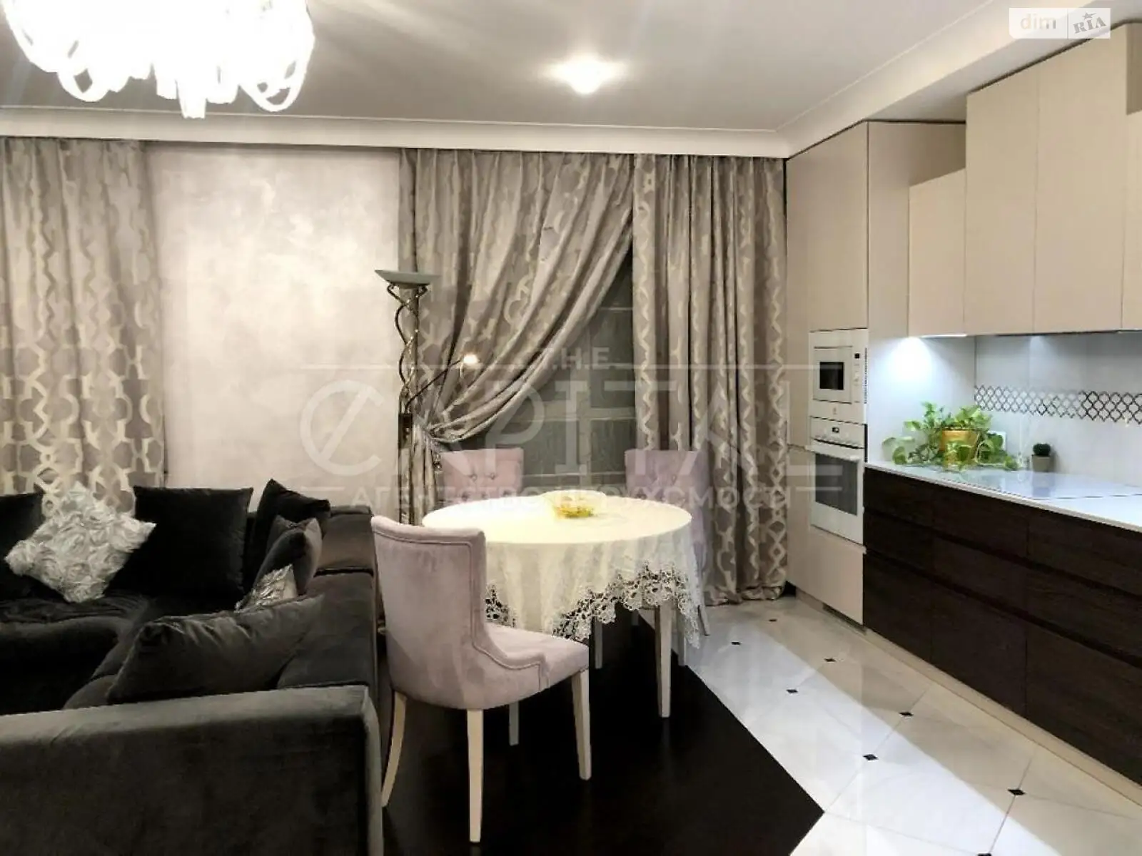 Продается 2-комнатная квартира 65 кв. м в Киеве, ул. Заречная, 1Г - фото 1